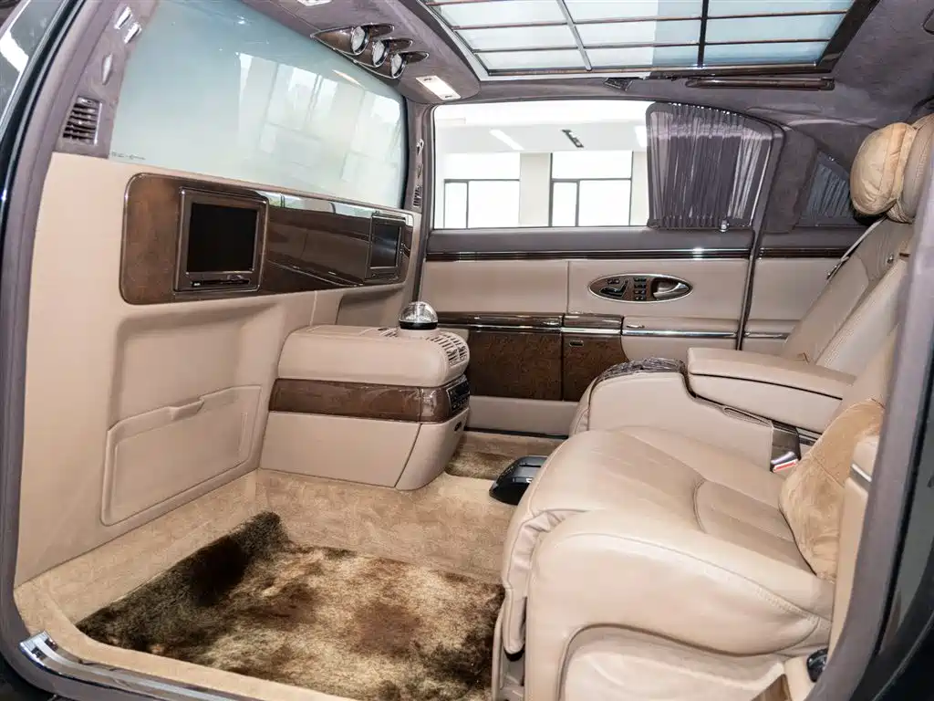 Maybach Maybach 2014 — фото 10