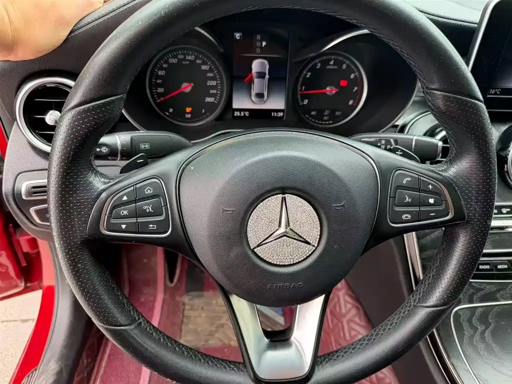Mercedes-Benz C-Class 2017 — фото 6