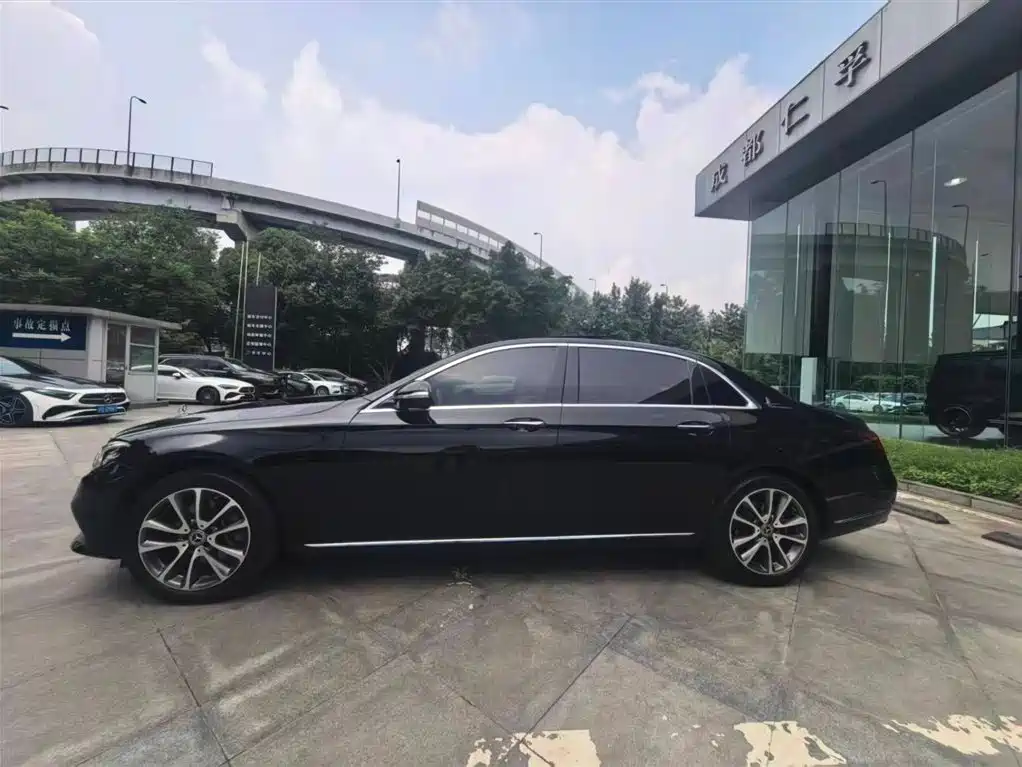 Mercedes-Benz E-Class 2020