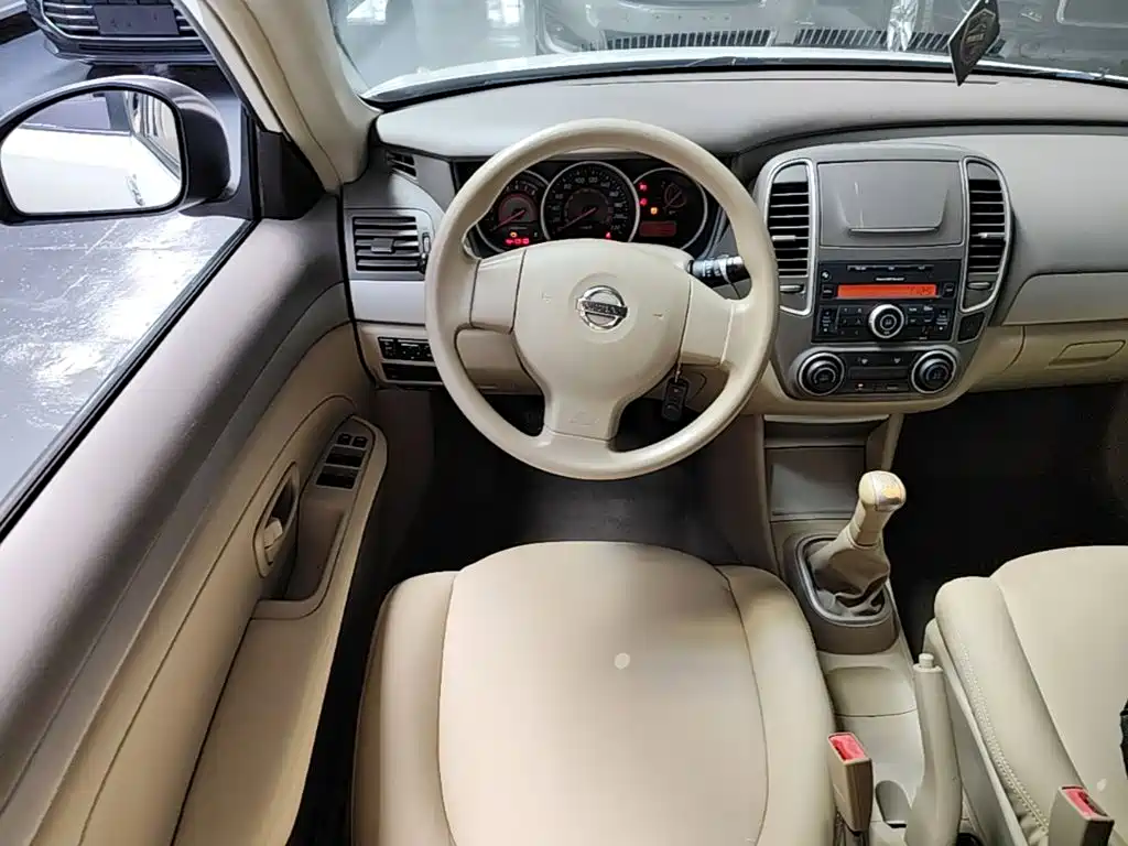 Nissan Sylphy 2016 — фото 17
