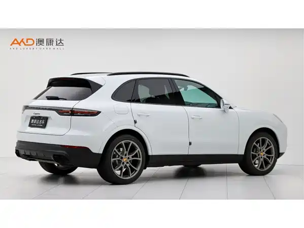 Porsche Cayenne 2022