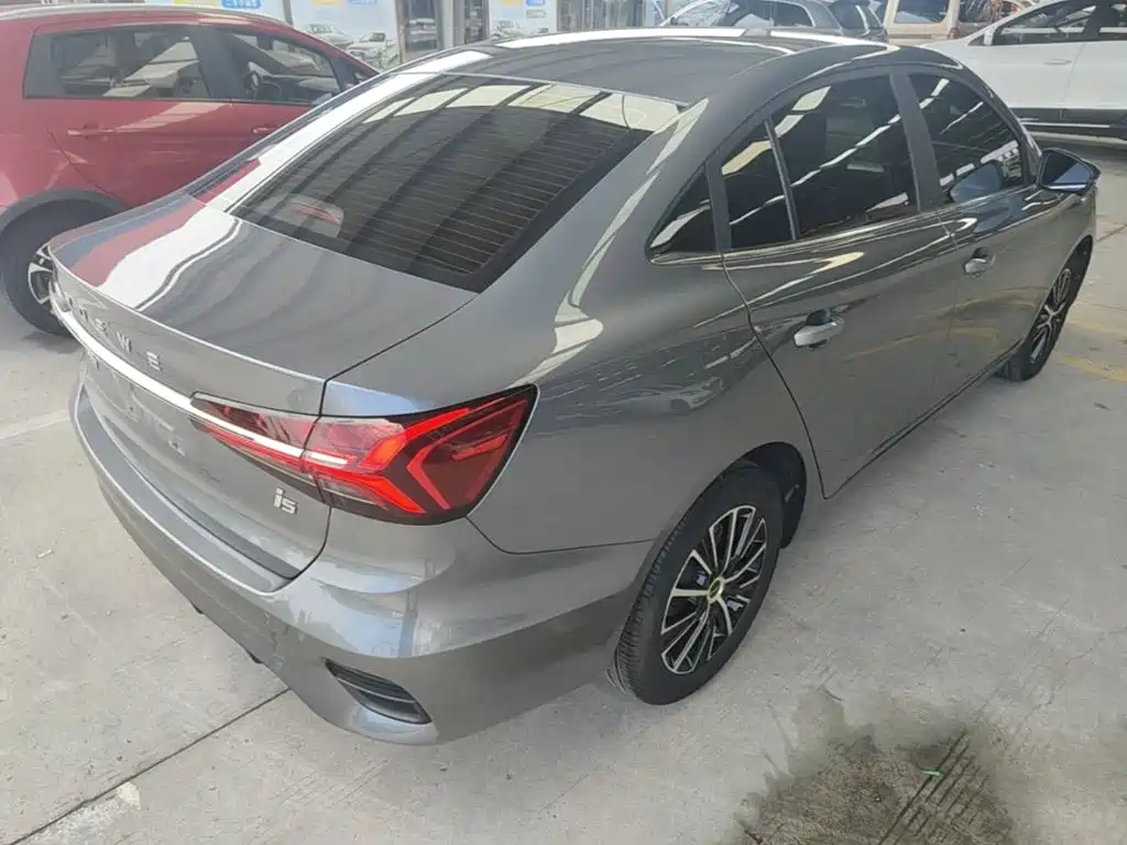 Roewe i5 2022
