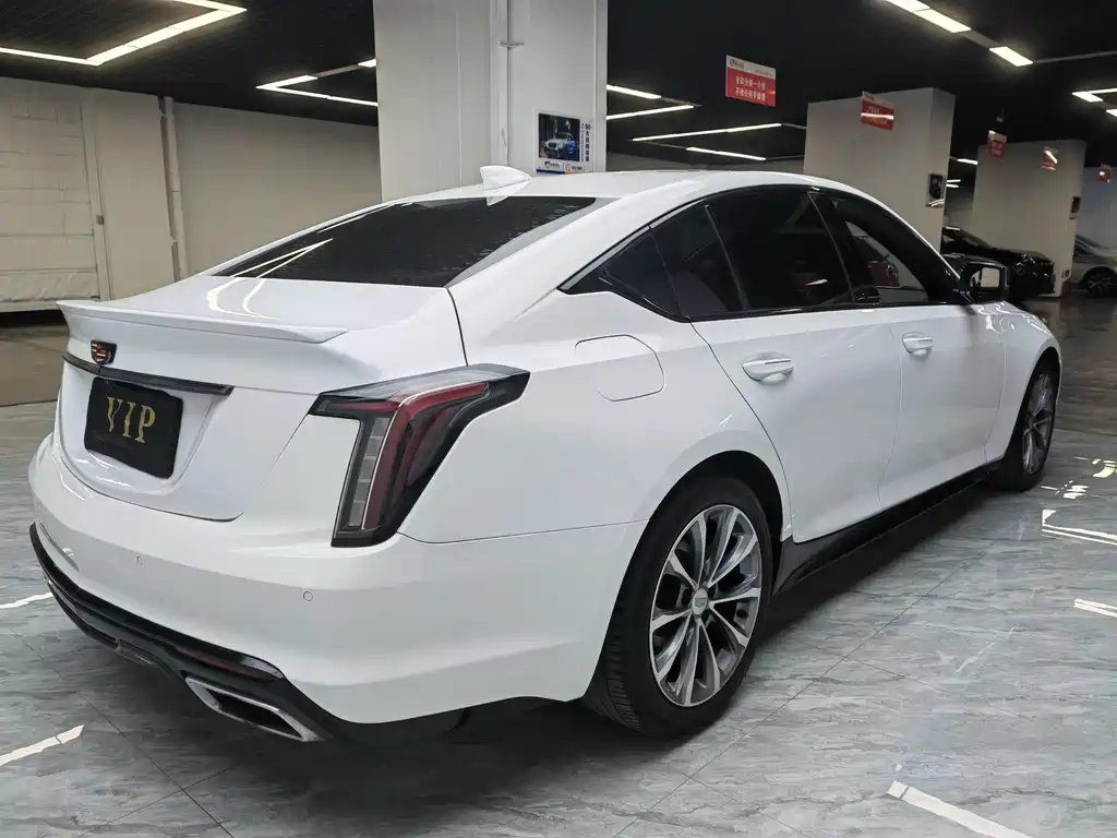 Cadillac CT5 2021 — фото 9