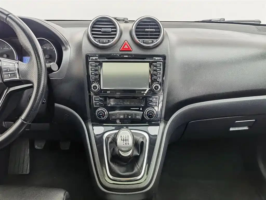 Haval H6 2015 — фото 12