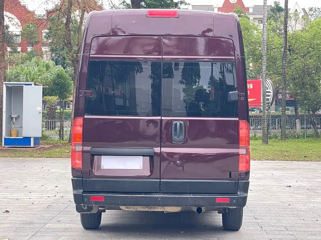Dongfeng Yufeng 2015 — фото 15