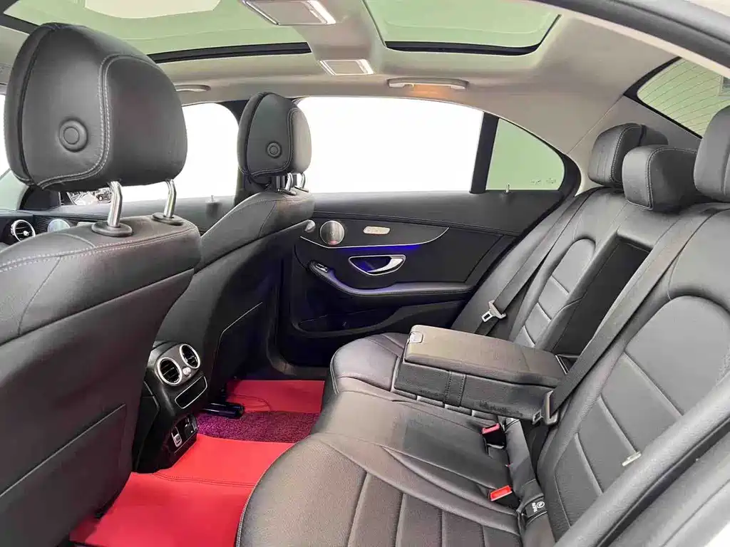 Mercedes-Benz C-Class 2022 — фото 14