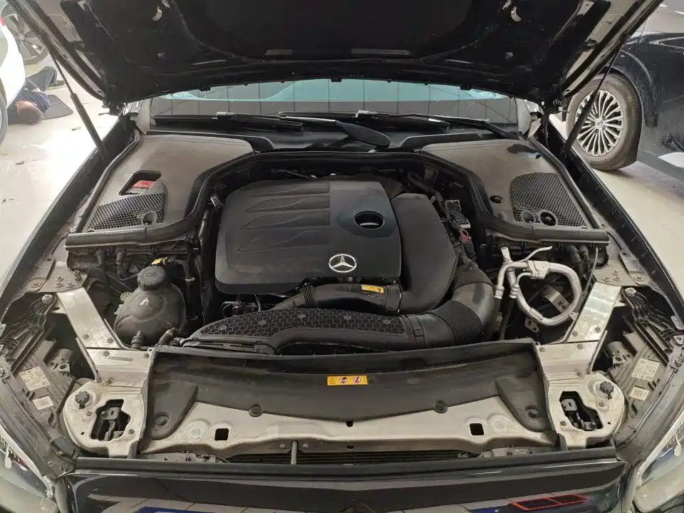Mercedes-Benz E-Class 2023 — фото 8
