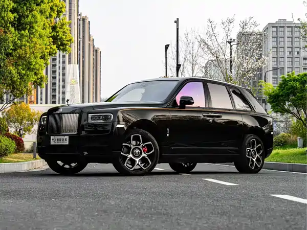 Rolls-Royce Cullinan 2021