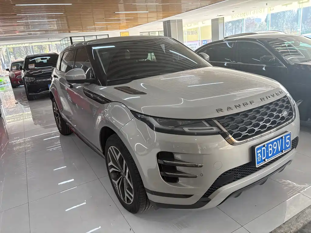 Land Rover Evoque 2021 — фото 3
