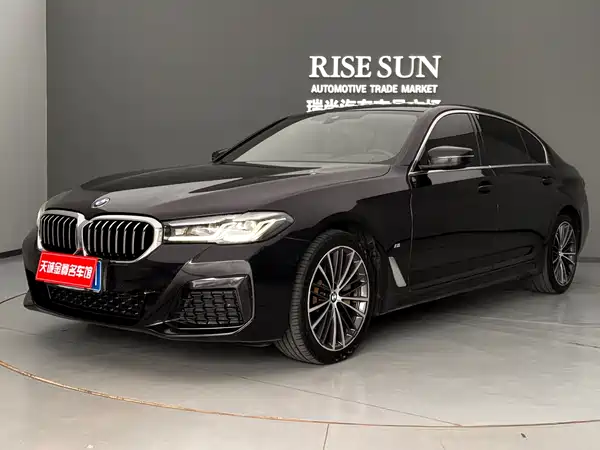 BMW 5 Series 2022