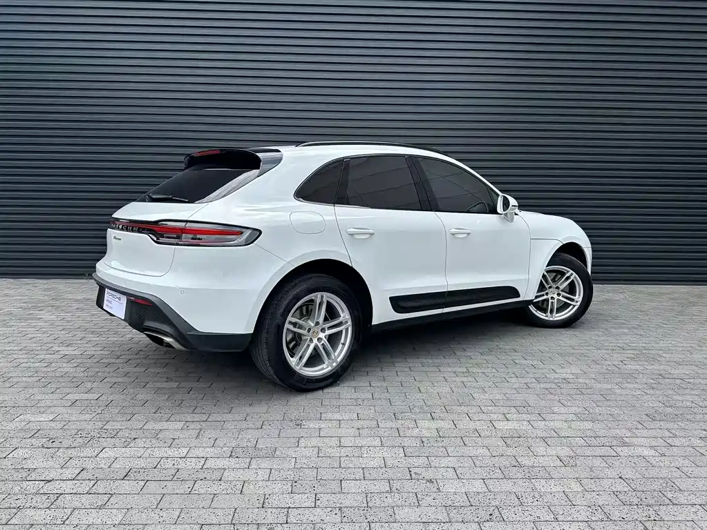 Porsche Macan 2024 — фото 8
