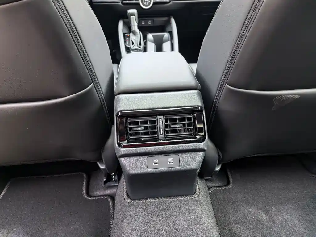 Honda Accord 2025 — фото 10