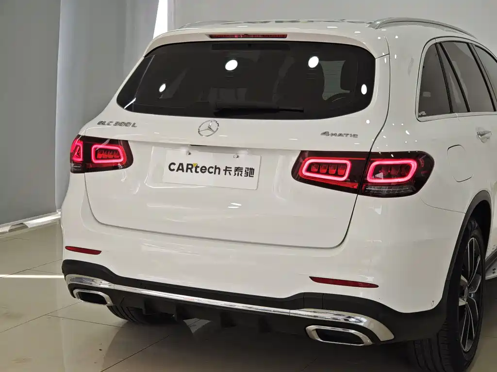 Mercedes-Benz GLC 2021 — фото 23