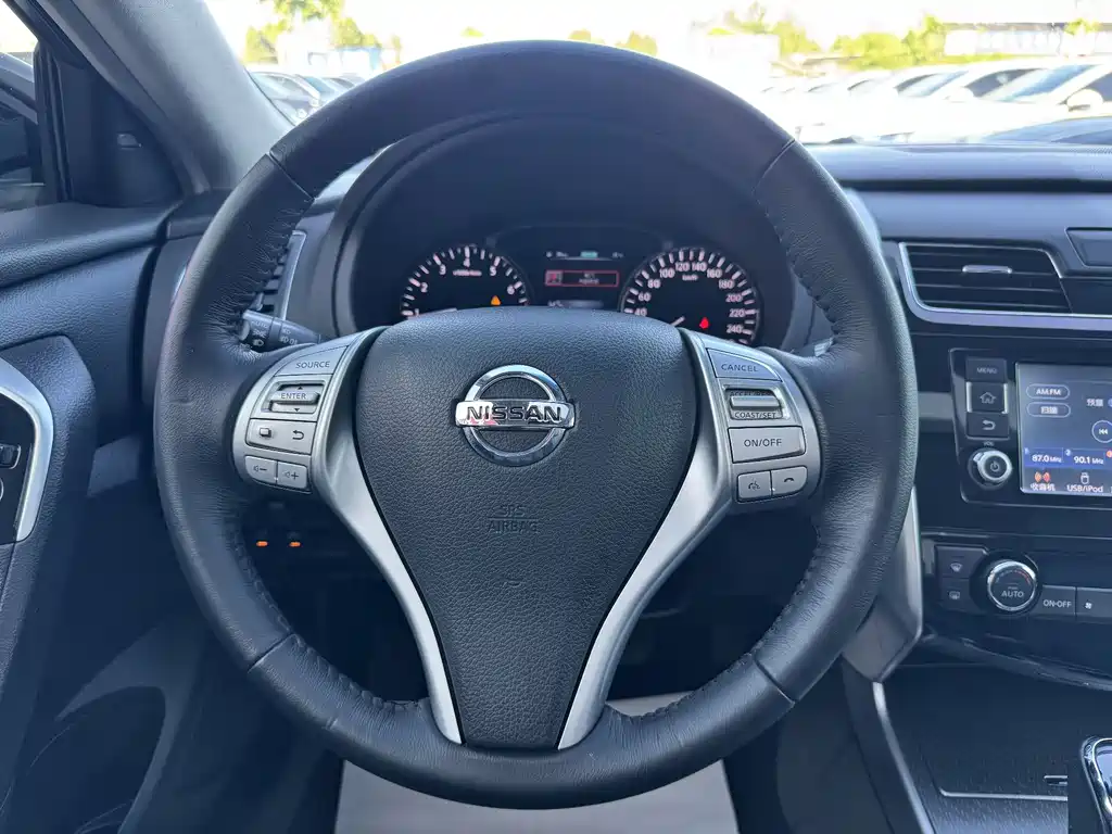 Nissan Teana 2018 — фото 20