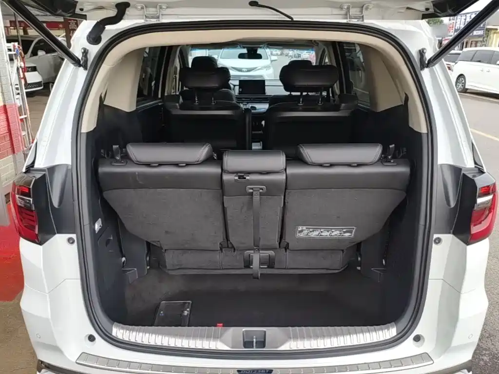 Honda Odyssey 2023 — фото 19