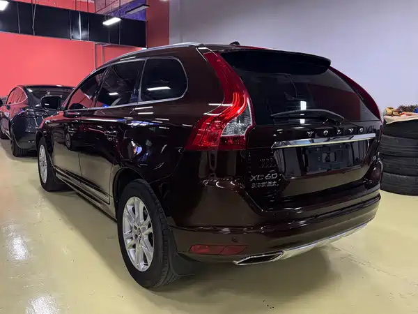 Volvo XC60 2015