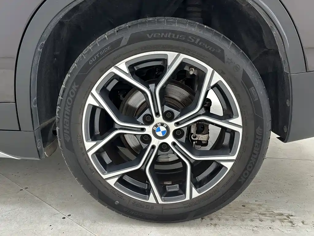 BMW X1 2022 — фото 16