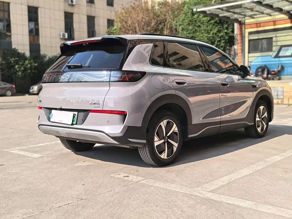 BYD Sealion 05 EV 2025 — фото 15