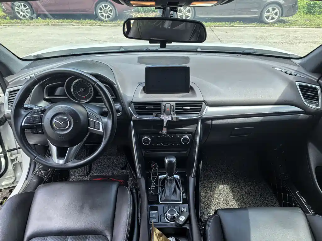 Mazda CX-4 2016