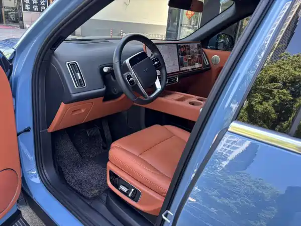 Li Auto L8 2023