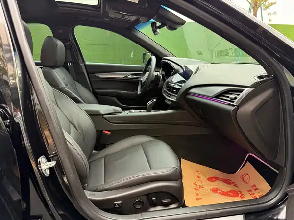 Cadillac CT5 2023