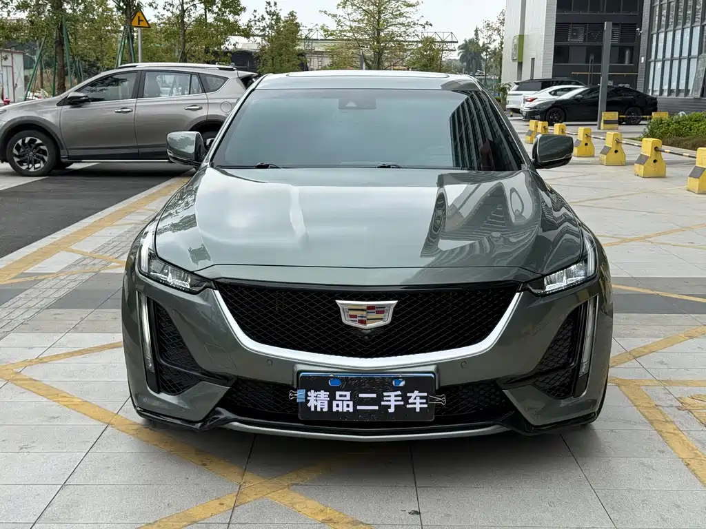 Cadillac CT5 2023 — фото 2