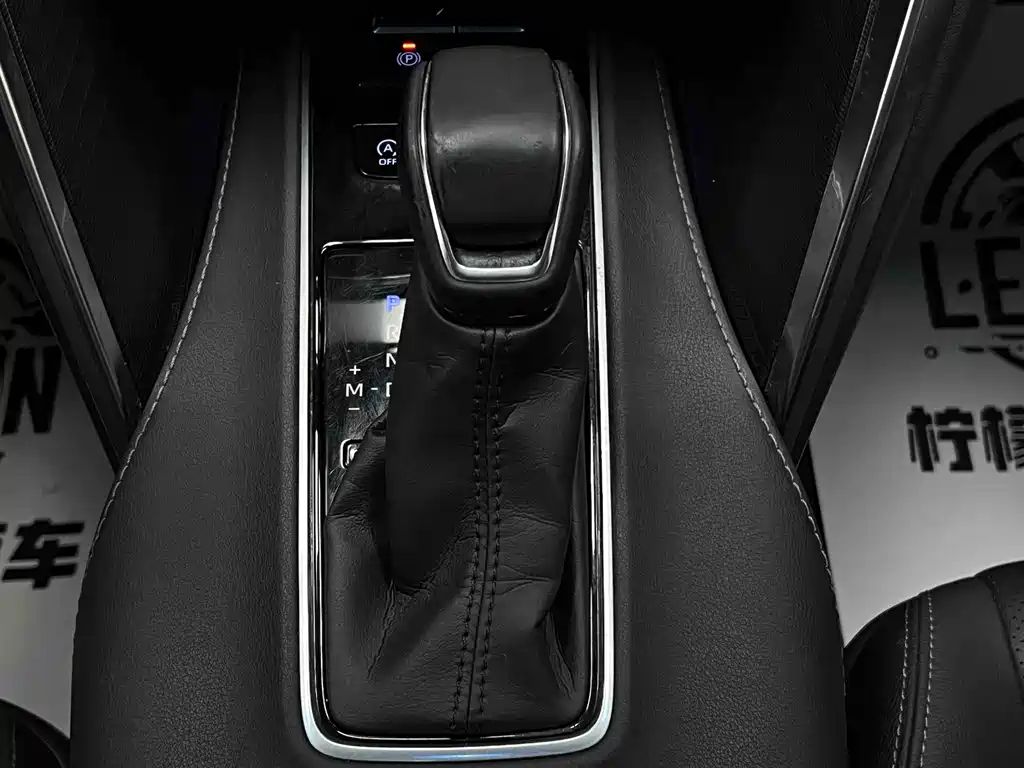 Toyota Harrier 2022 — фото 30