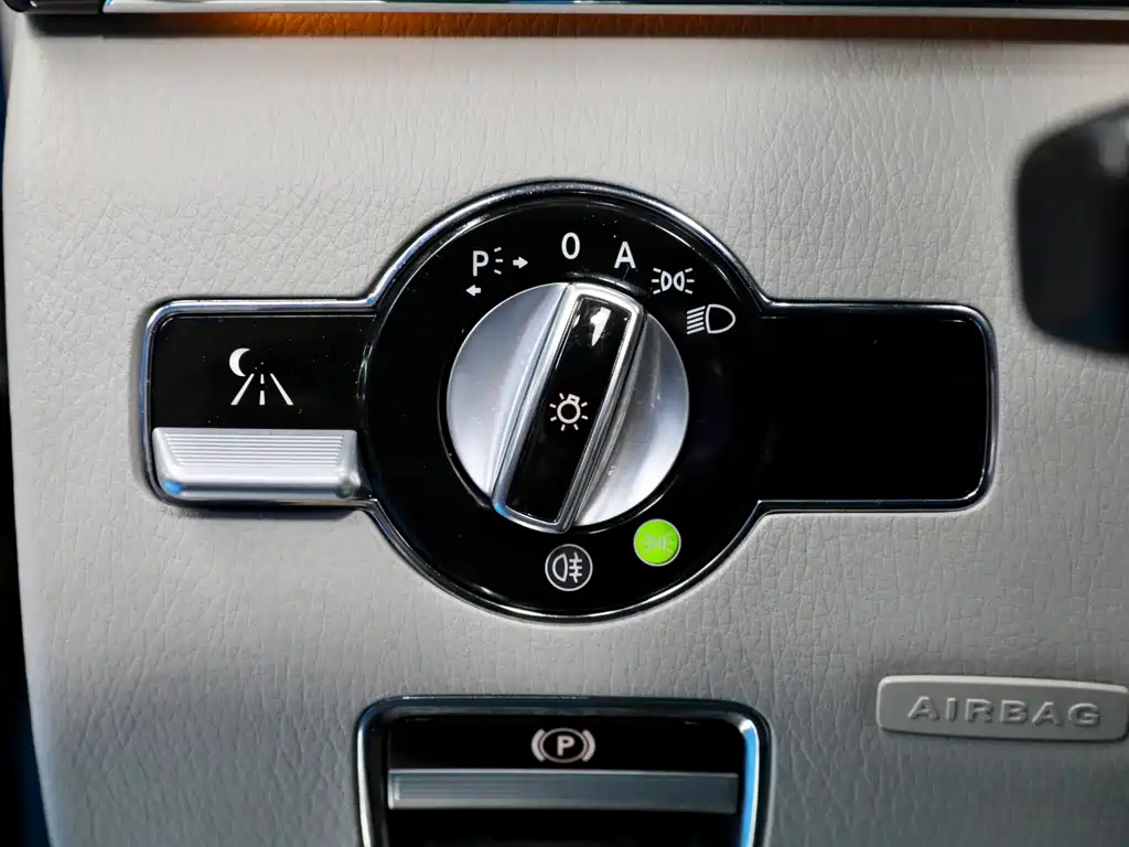 Mercedes-Benz S-Class 2010 — фото 22