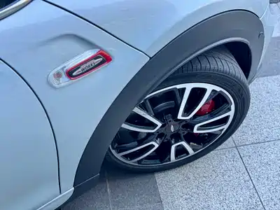 MINI MINI 2021