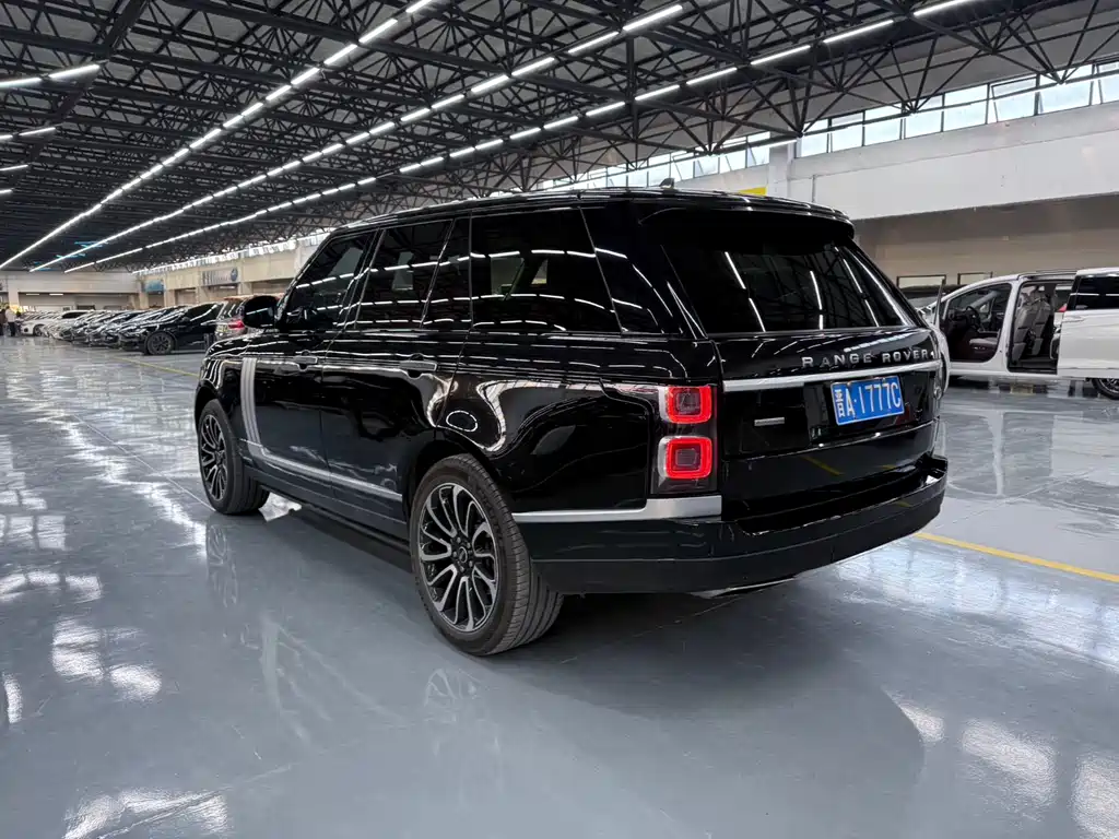 Land Rover Range Rover 2016 — фото 9