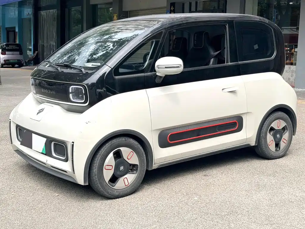 Baojun KiWi EV 2021 — фото 1