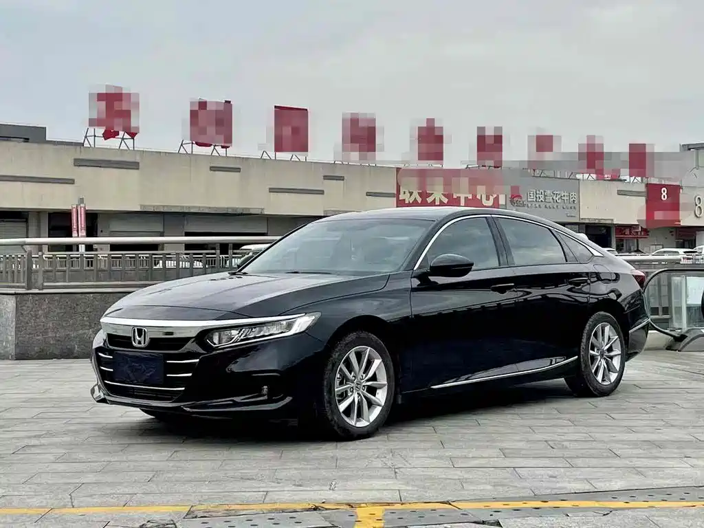Honda Accord 2022 — фото 1