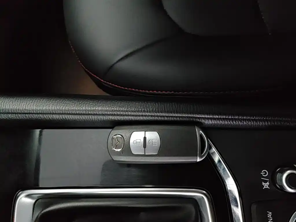 Mazda CX-5 2018 — фото 9