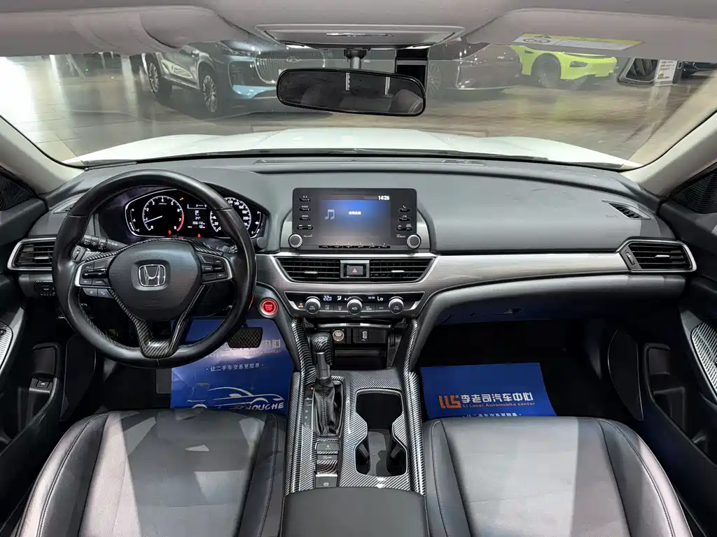 Honda Accord 2021 — фото 18