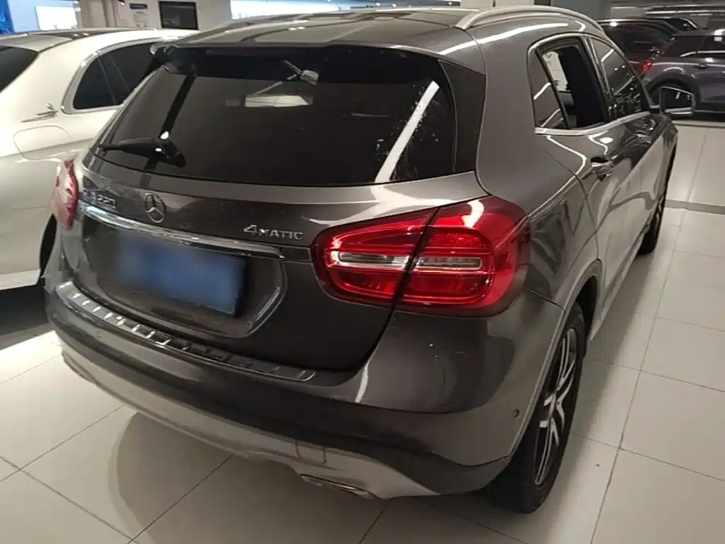 Mercedes-Benz GLA 2016 — фото 7