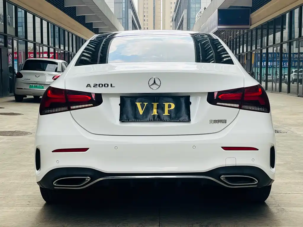 Mercedes-Benz A-Class 2020 — фото 6