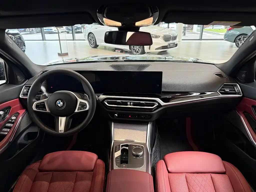 BMW 3 Series 2024