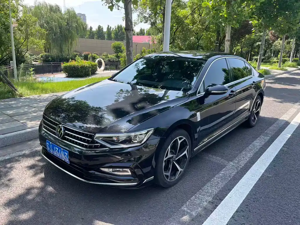 Volkswagen Magotan 2023