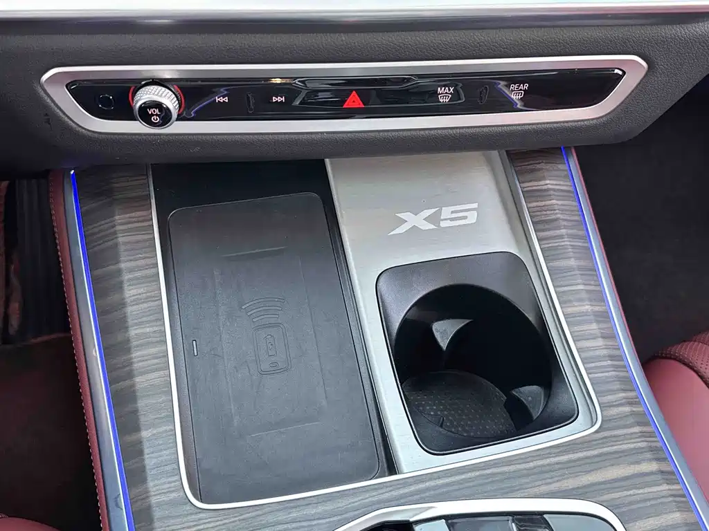 BMW X5 2024 — фото 14