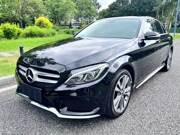 Mercedes-Benz C-Class 2018