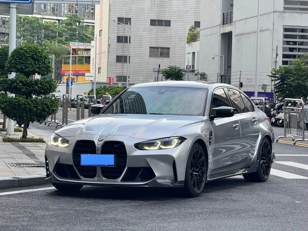 BMW M3 2022 — фото 1
