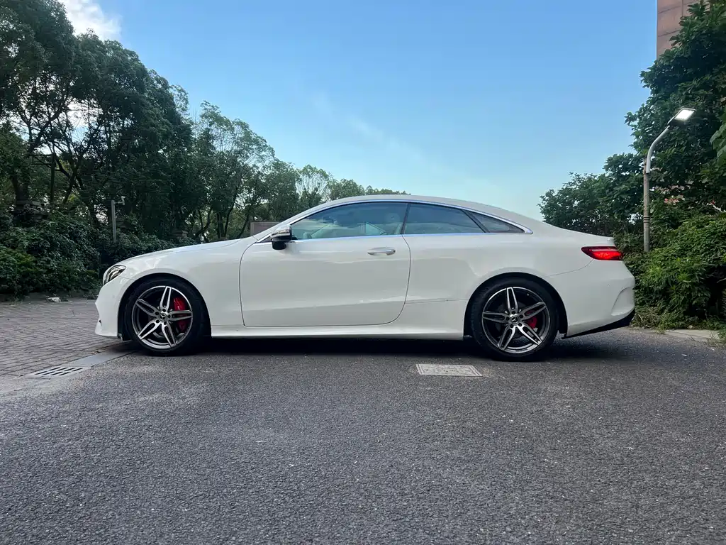 Mercedes-Benz E-Class 2020