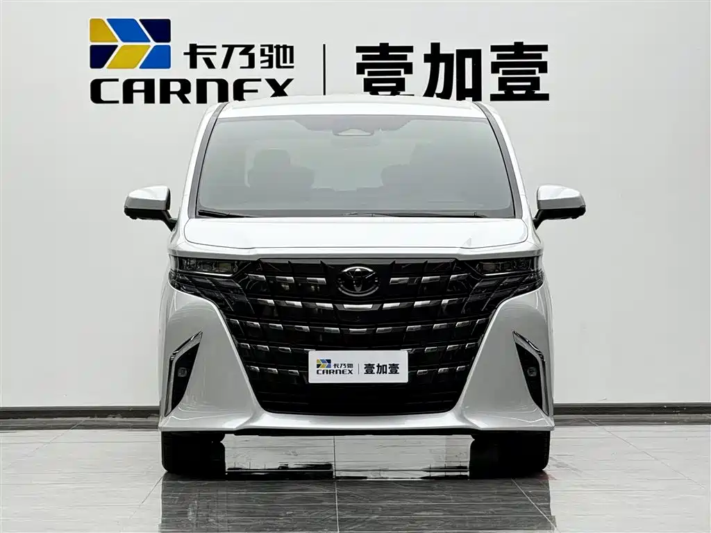 Toyota Alphard 2024 — фото 2