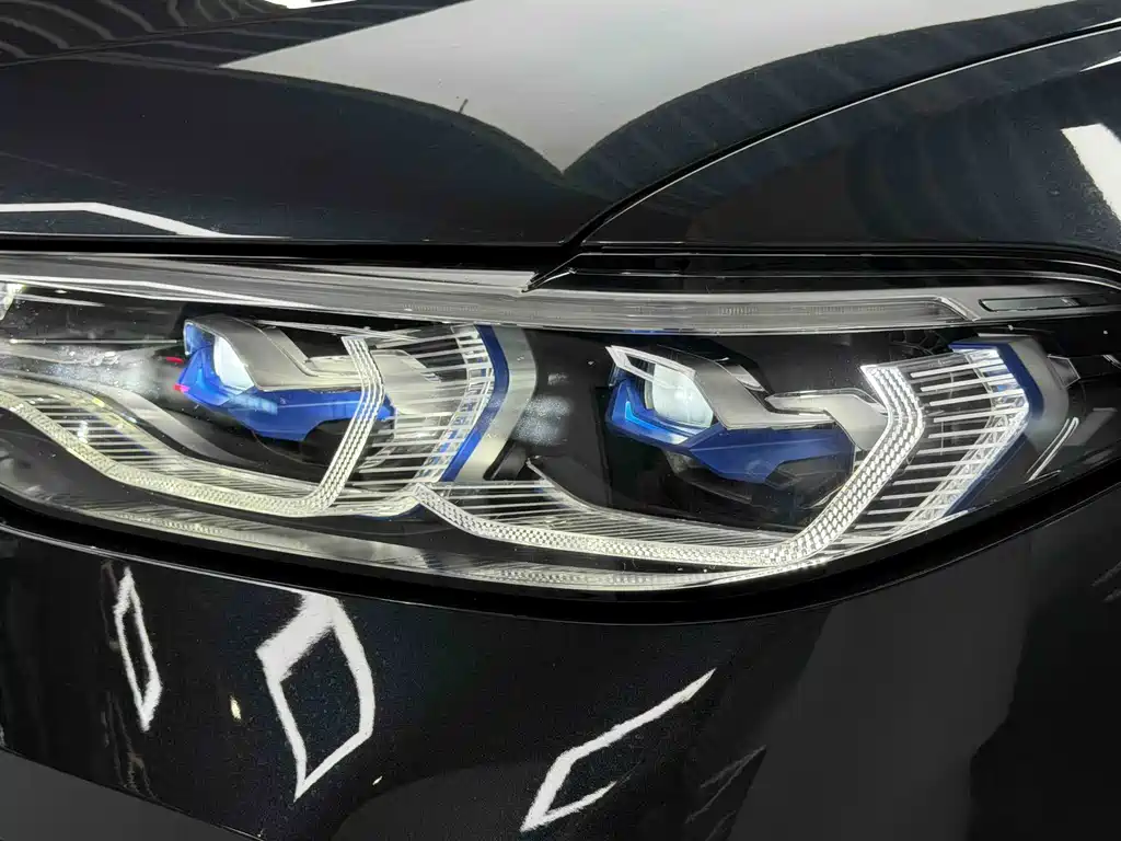 BMW X7 2019 — фото 16