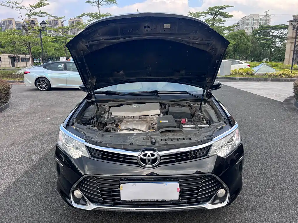 Toyota Camry 2017 — фото 20