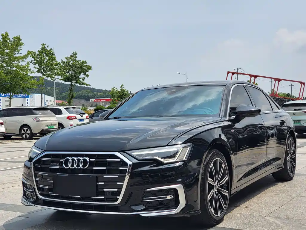 Audi A6L 2021 — фото 1