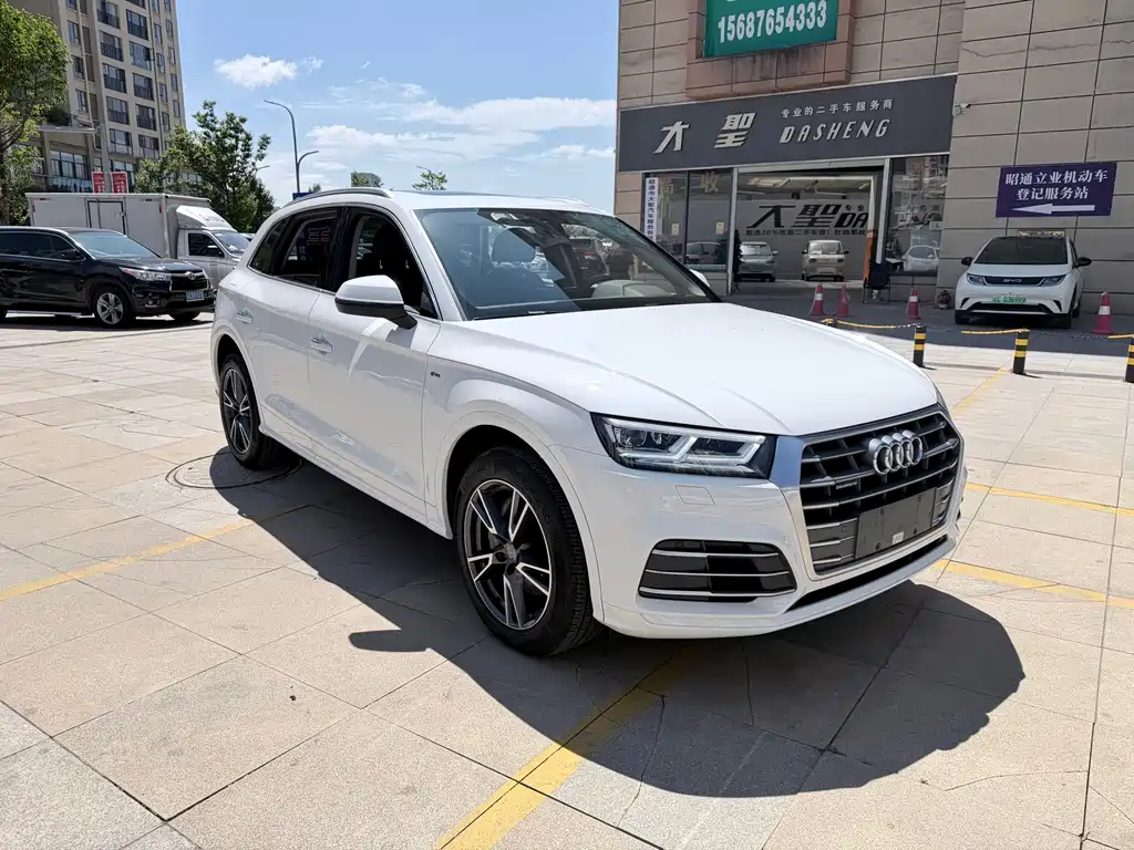 Audi Q5L 2019 — фото 3