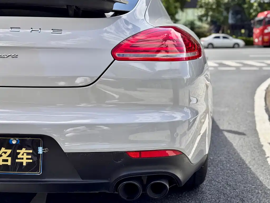 Porsche Panamera 2016 — фото 8