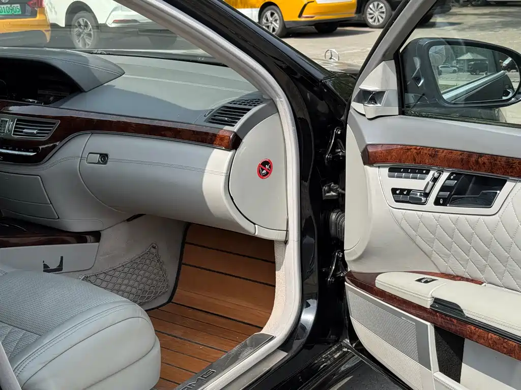Mercedes-Benz S-Class AMG 2014 — фото 12
