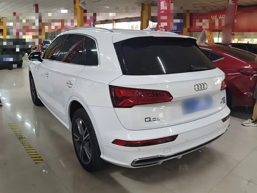 Audi Q5L 2019